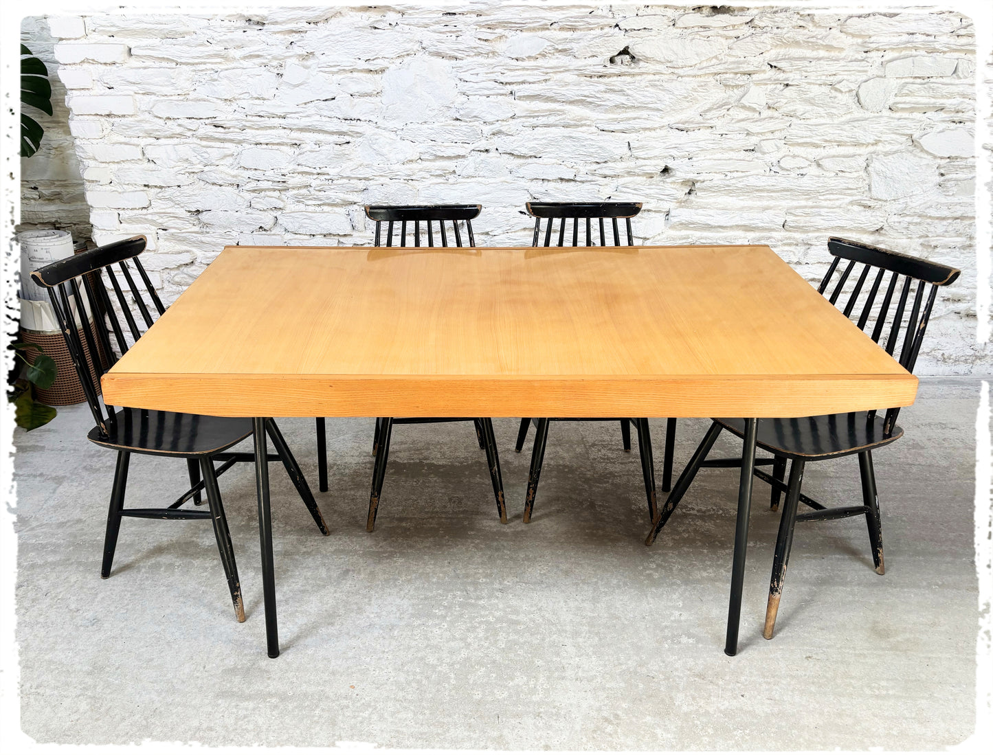 Table de Repas Vintage Alain Richard Modèle 324 Edition Meuble TV 1955