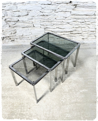 Tables Basses Gigognes Vintage Métal et Verre Fumé