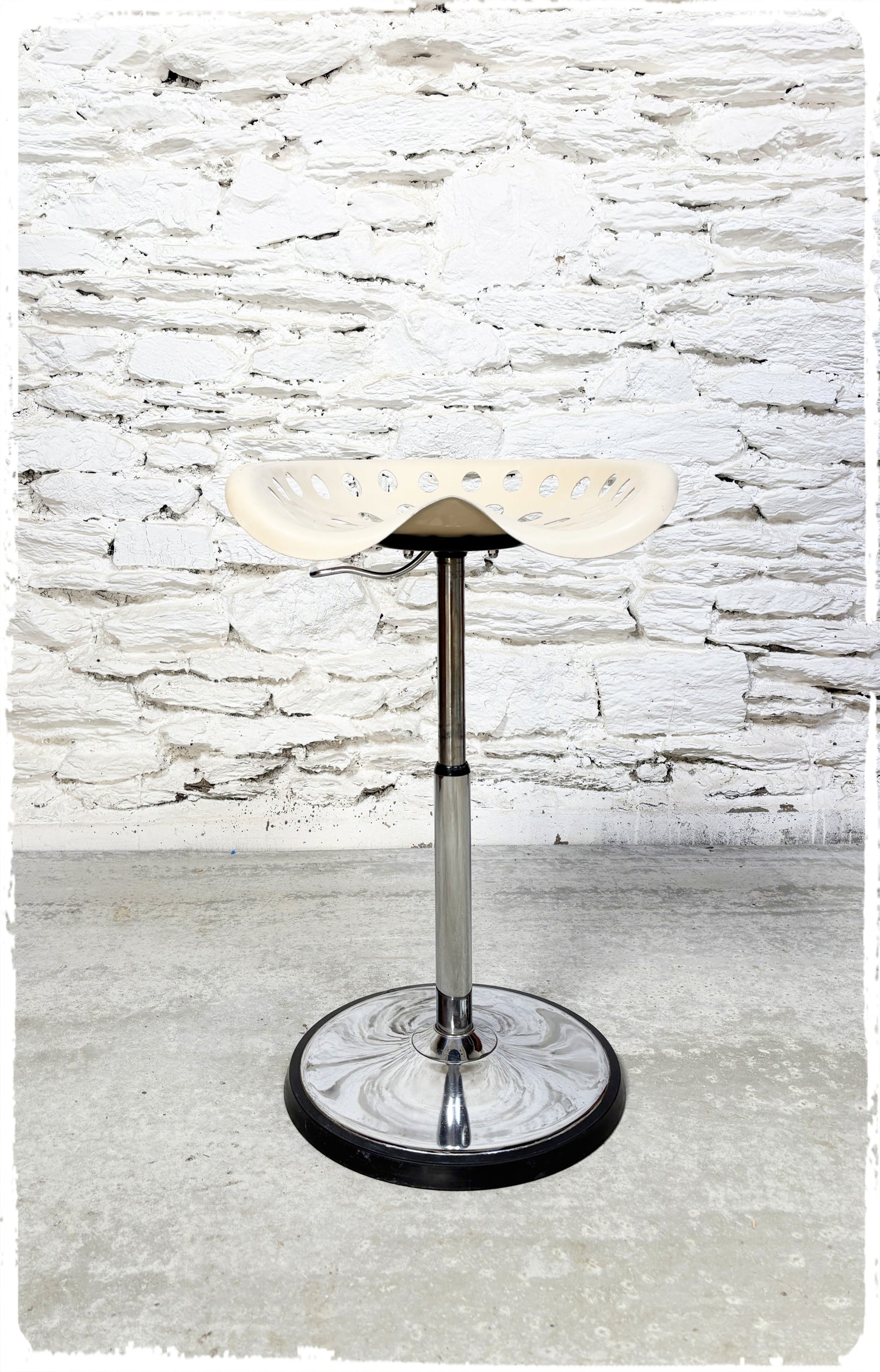 Tabouret Vintage Années 70 Faucheuse par Etienne Fermigier Mirima