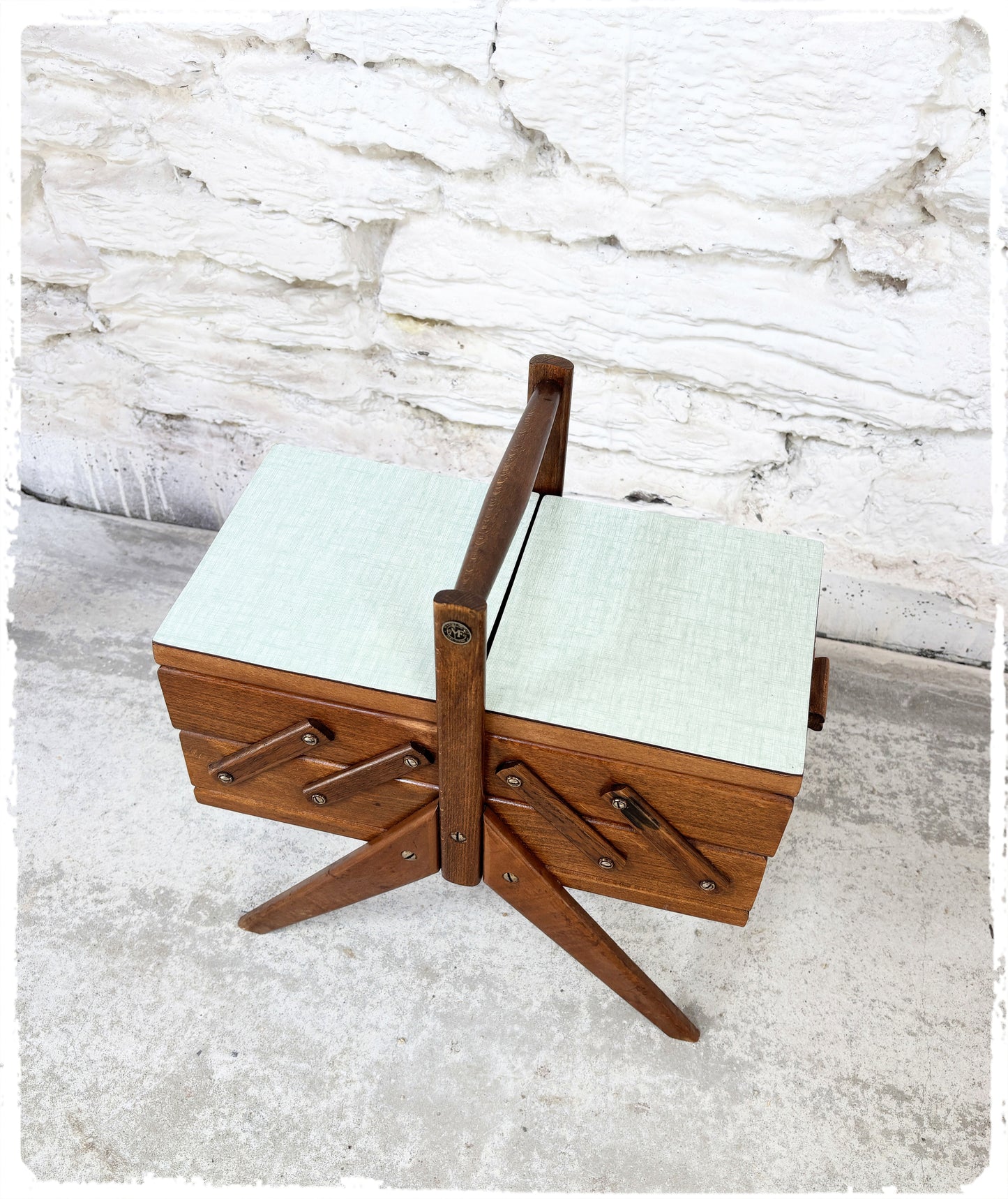 Travailleuse Vintage Chêne et Formica Pieds Compas Manufrance