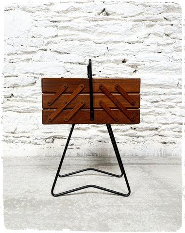 Grande Travailleuse Vintage Moderniste Chêne Pieds Métal