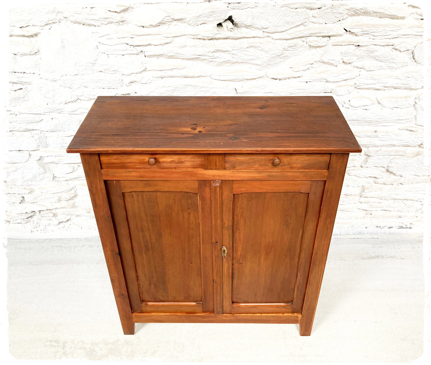Ancien Buffet Parisien Vintage en Bois Massif