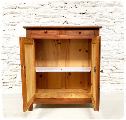 Ancien Buffet Parisien Vintage en Bois Massif