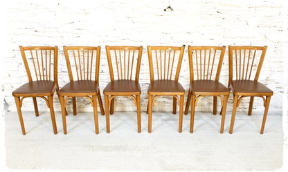 Suite de 6 Chaises Bistrot Vintage Baumann Modèle "53"