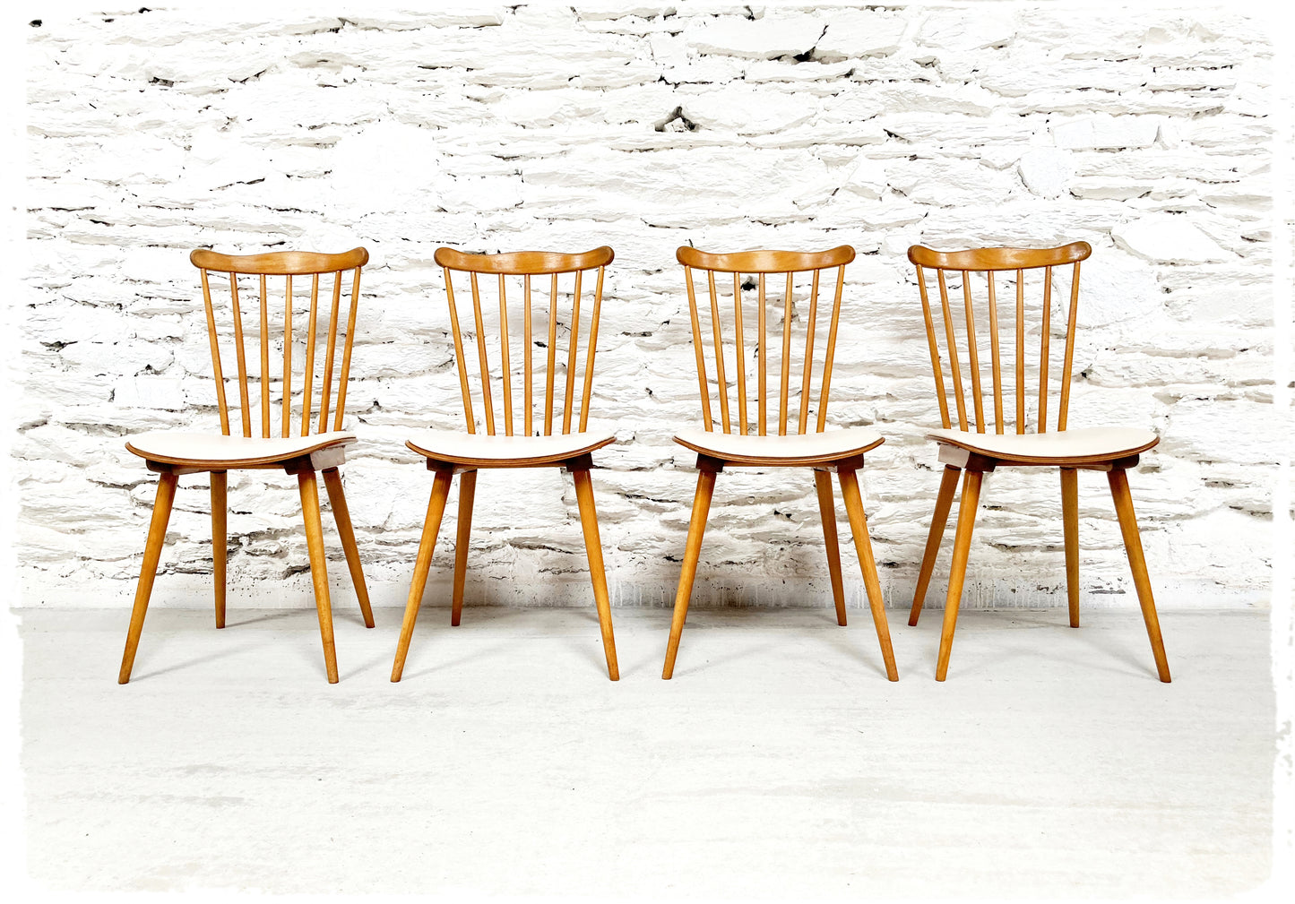 Chaises Bistrot Vintage Baumann Sonate Pieds Compas