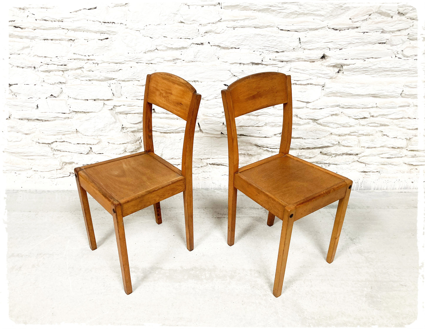 Paire de Chaises Bistrot Vintage Stella Années 30