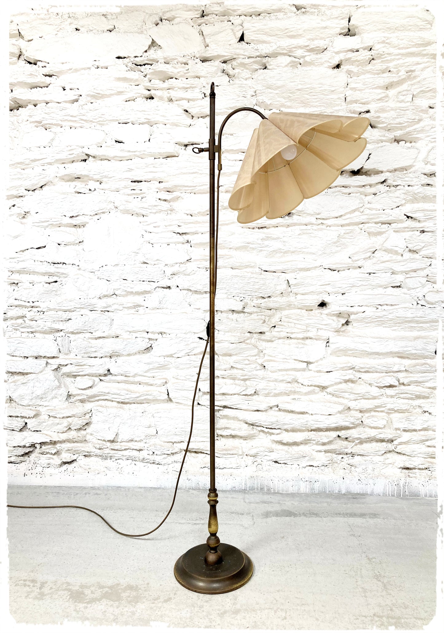 Lampadaire Liseuse Vintage Laiton Abat Jour Fleur