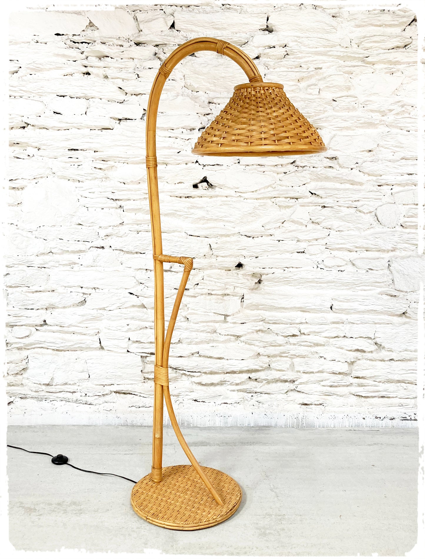 Lampadaire Vintage en Rotin