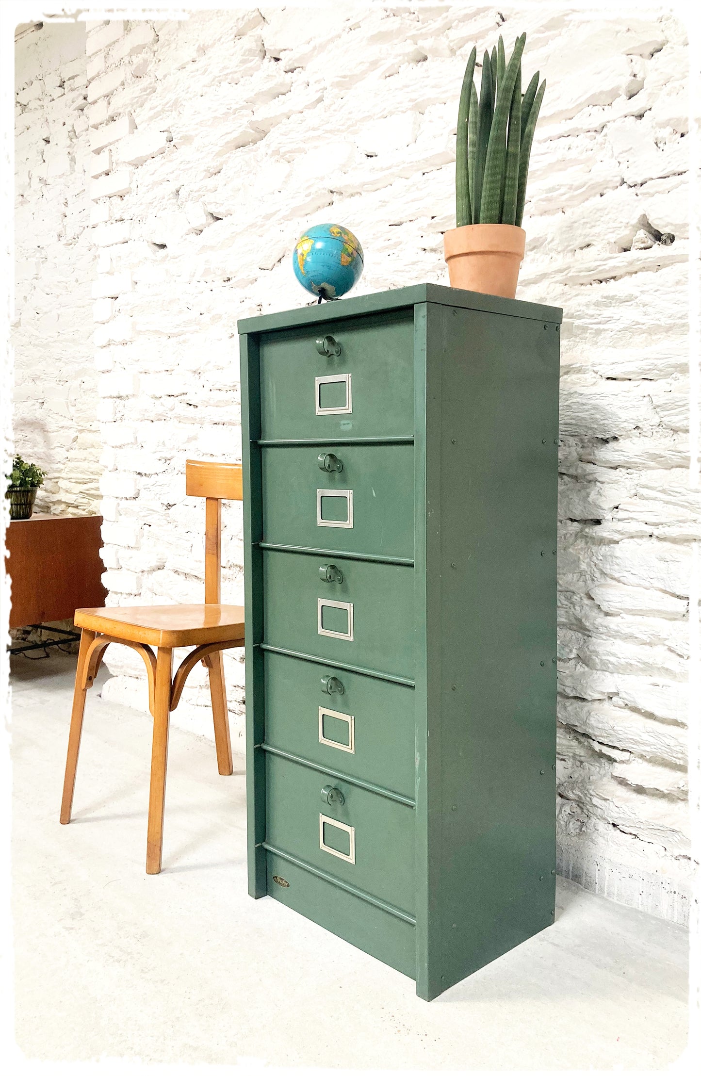 Meuble de Métier d'Atelier Vintage à Clapets Strafor