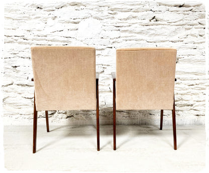 Paire de Fauteuils Vintage Pieds Compas