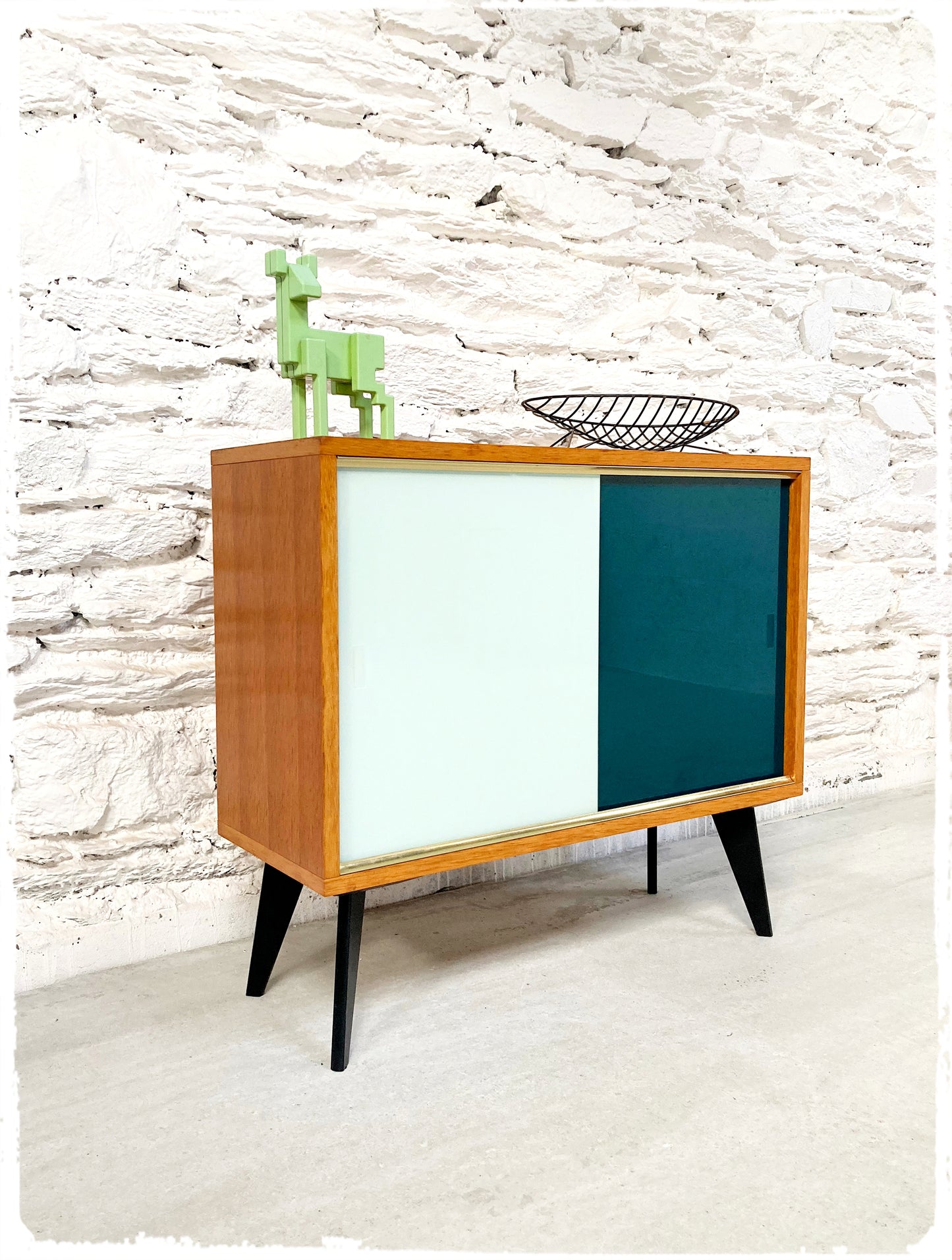 Meuble d'Appoint Rangement Vintage Pieds Compas Revisité