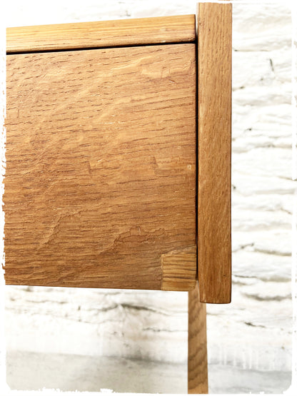 Meuble d'Appoint Rangement Vintage Pieds Compas Reconstruction